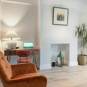 Holiday home Close To City Centre Stylish 3 Bedroom House, Belfast