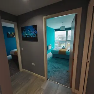 Apartment 2br Stunning Centre, Belfast